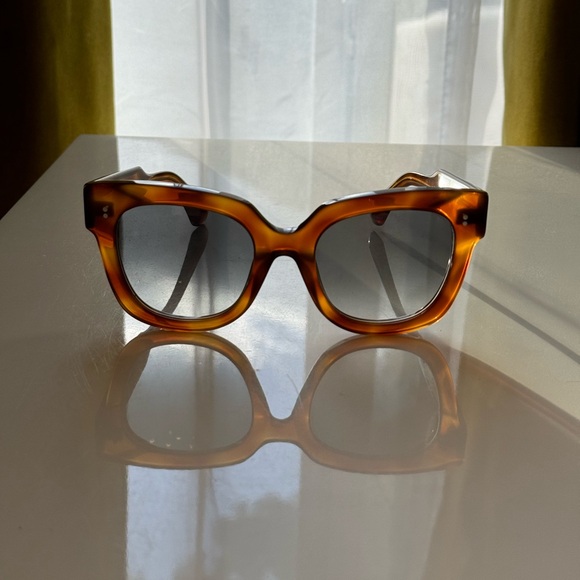 Veronica Beard sunglasses - Picture 3 of 16